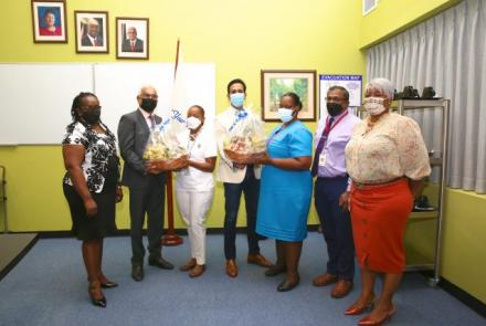 Health Minister congratulates Outstanding Staff